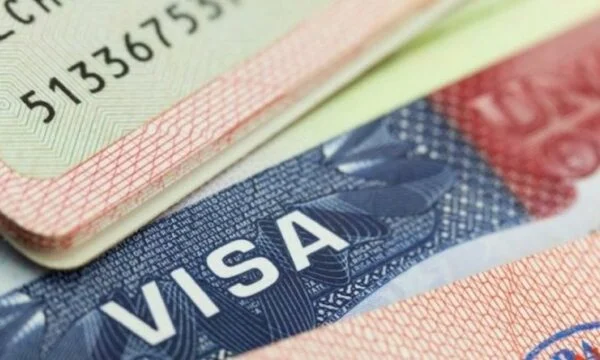 Ameriško veleposlaništvo v Tirani s pomembnimi objavami za državljane, ki zaprosijo za vizume