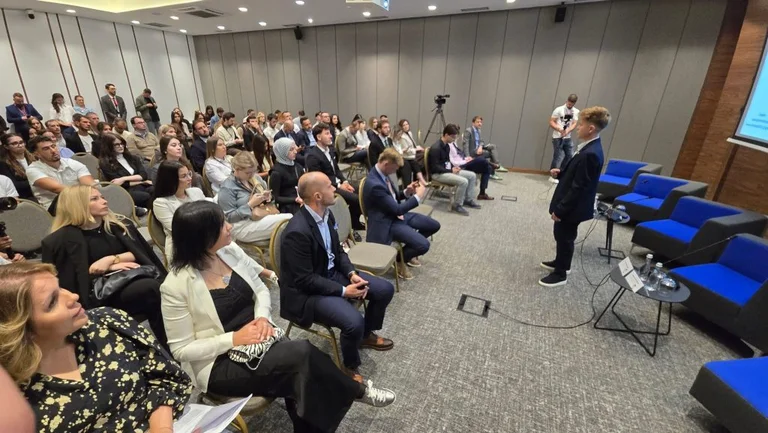 14-year-old Kosovo enters the field of AI, its project paves the way for international representation in technology