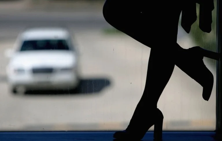 Verhandelte Mädchen aus Uganda, Prostitution in Fier's Albanian establishments