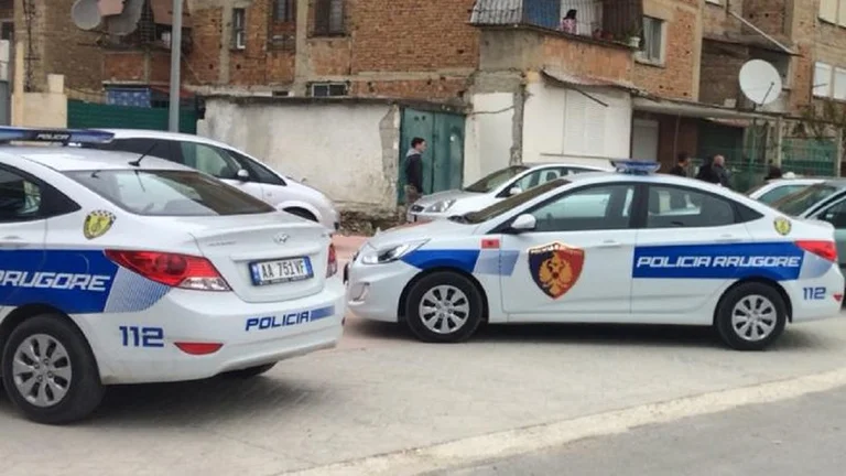 Detalhes do abuso de 16 anos: Na madrasta, policial