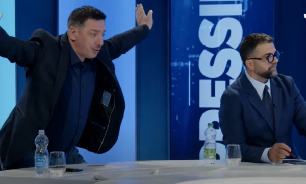 Η ειρωνεία του Syla με τις δηλώσεις του Kraki για τις εκθέσεις της ΕΕ