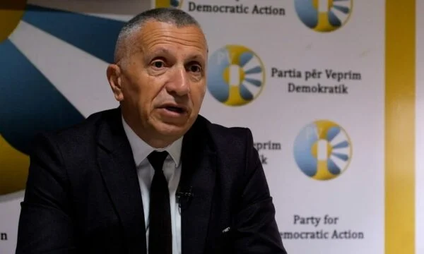Kamberi: Implementarea serviciului militar obligatoriu stârneşte îngrijorare în rândul albanezilor din Valley