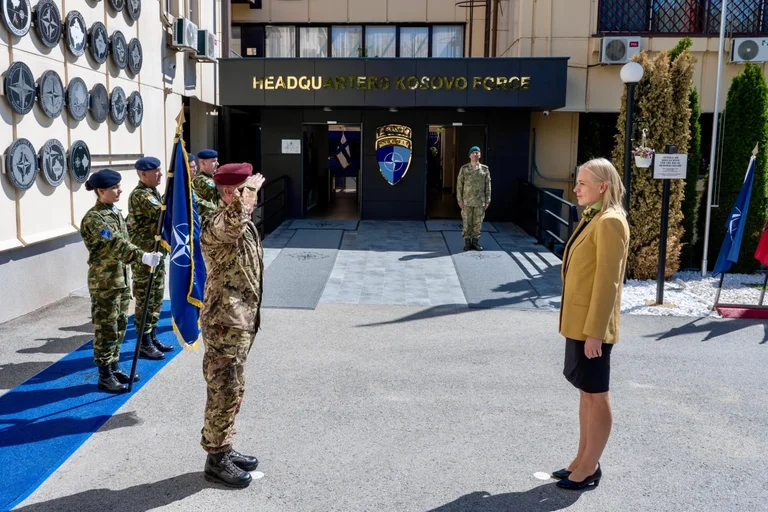 Iricanul se întâlneşte cu ministrul MPJ al Finlandei, vorbeşte despre securitate în Kosovo