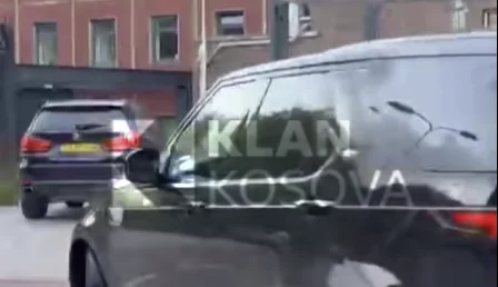 Une vue lorsque l'UCK quatre atteint la cour (VIDEO)