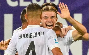ナポリ キャンドルなし, 永続的に勝つ Fiorentina
