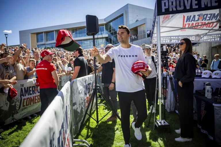 Le suspect du meurtre de Charlie Kirk arrêté