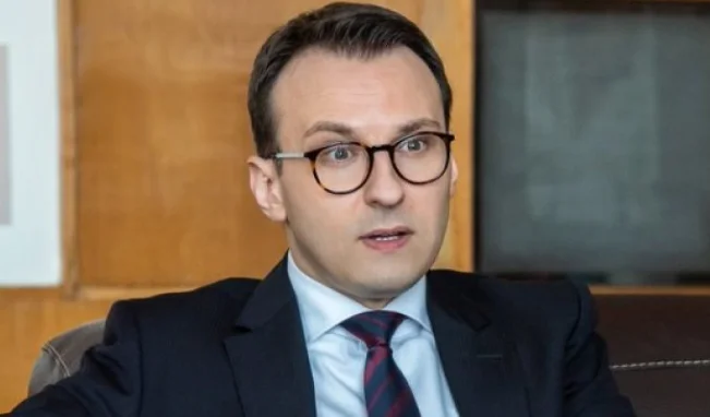 Petkoviq tregon çka u bisedua në takimin Lajçak-Vuçiq