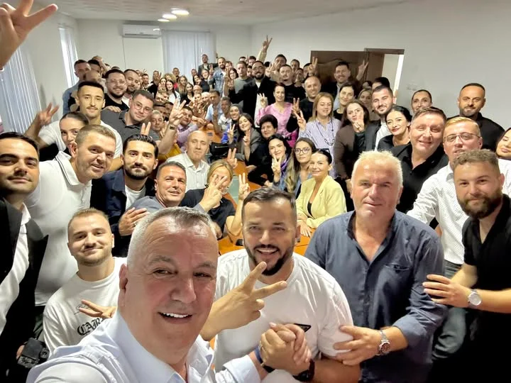Imri Ahmeti: Tout est prêt depuis le camp de victoire samedi, ouverture officielle de la campagne pour Lipjani