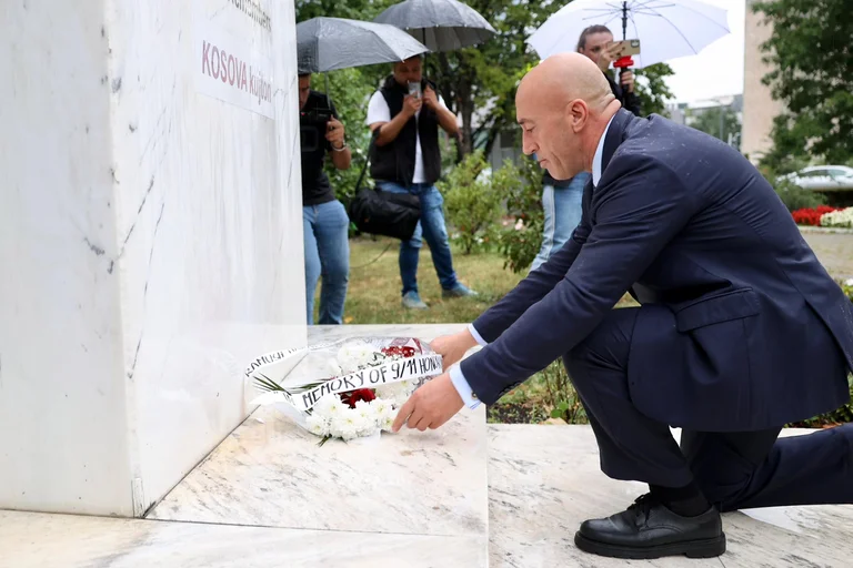 Haradinaj rend hommage aux victimes du 11 septembre : Notre vie est liée à l'Amérique