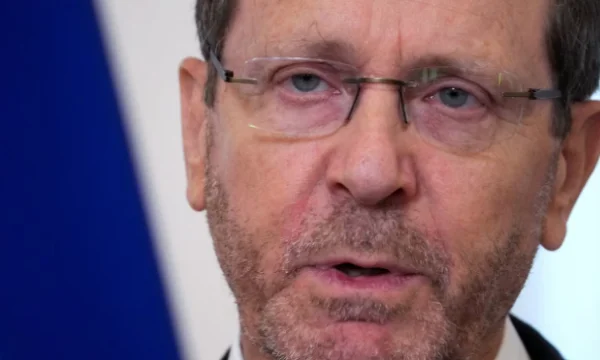 Le président israélien se rendra à Londres dans les appels à son arrestation
