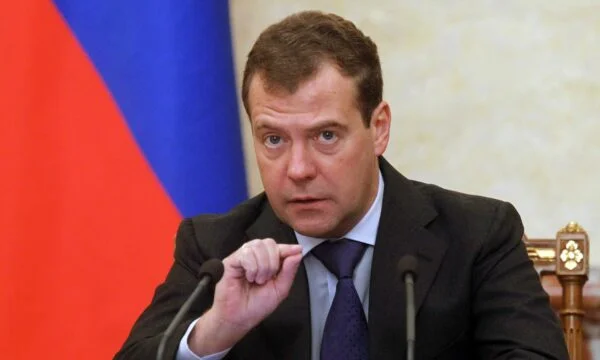 Medvedev: La Finlande se prépare à la guerre avec la Russie