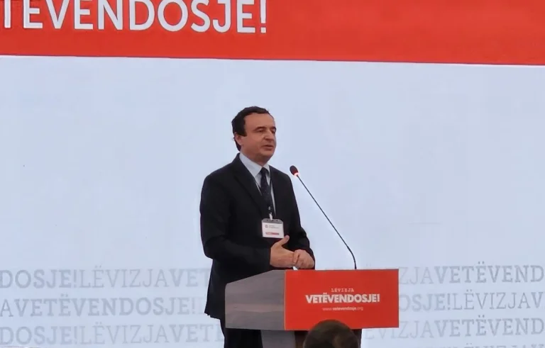 “Avec des déclarations récentes Kurti et VV ont mis la pression sur la Constitution”