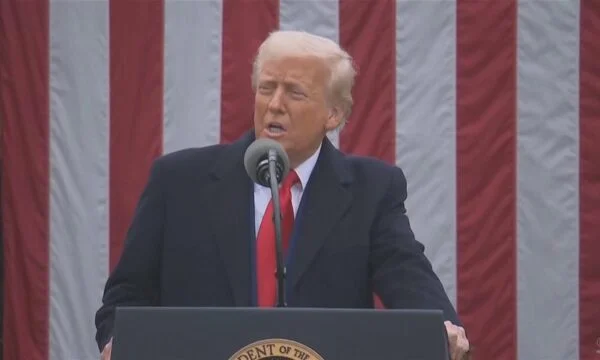 議会の会長:トランプは、EpsteinケースのFBI <x0format>”として機能しました