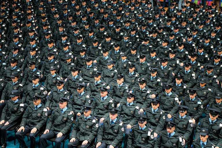 Die Polizei am 26. Jahrestag der Einrichtung bleibt die sicherste Institution