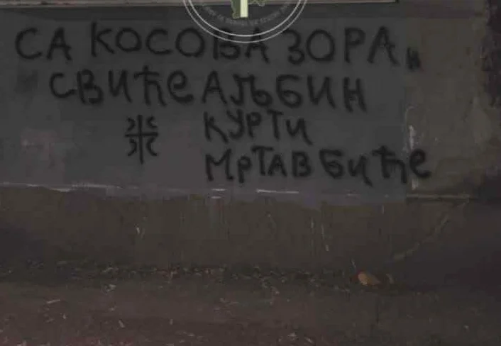 Het bedreigen van Graffiti naar Kurti in het noorden, de zaak wordt gestart als tintelend