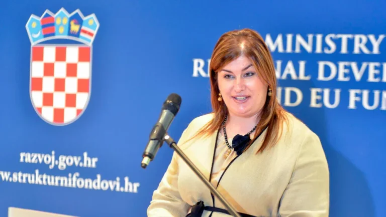 Former Croatian minister punished for misusing EU funds for luxury dinners, paid with them for her birthday