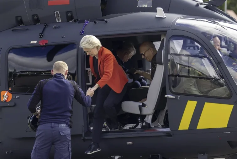 O avião com quem Ursula von der Leeyen viajava é suspeito de um ataque russo.