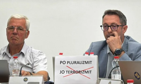 VV:s klagomål till den högsta f.Kr. beställer CEC till certifierad serbisk lista