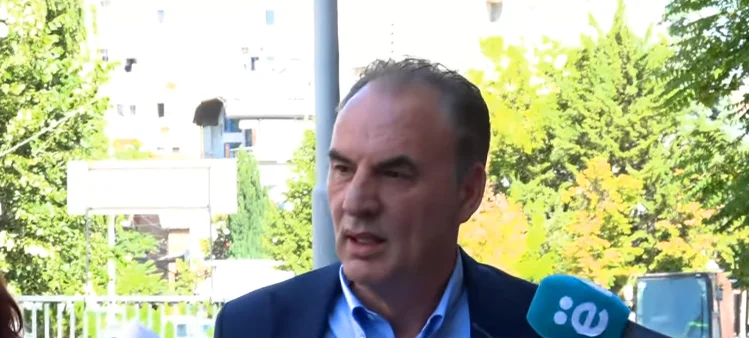 Dimal Basha skadade Kosovo, människor är i Haag