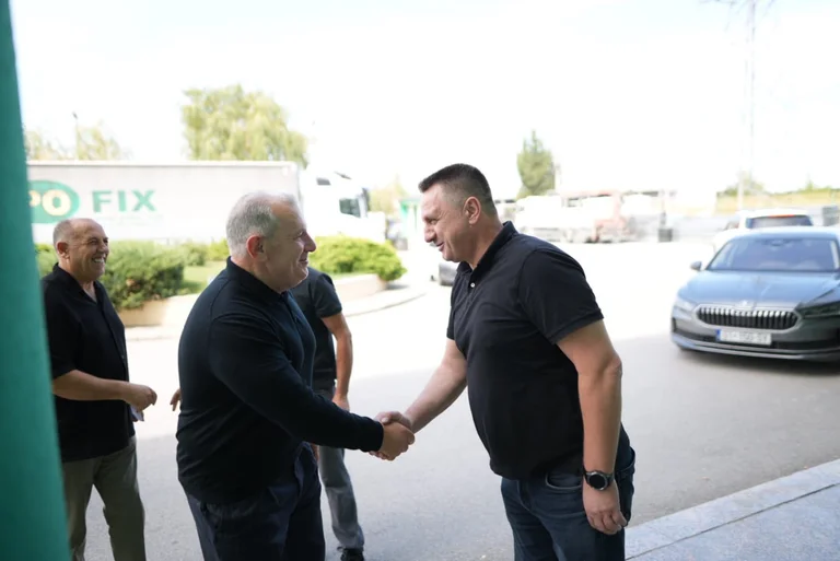 Buya lovar att stödja företag i Lipjan