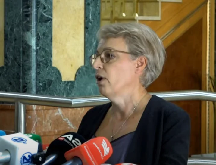 Sí numre har - Gervala bebrejder den tidligere opposition efter Muratis fiasko