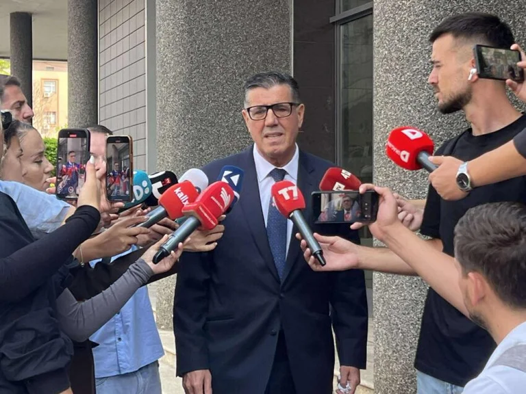 Haziri: Kosovo risikerer at komme ind i en institutionel sort lund