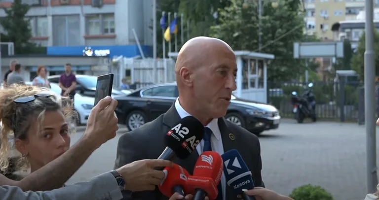 Haradinaj: Com os líderes dos grupos e o líder, vamos procurar conselho para determinar o candidato para o Presidente do Parlamento.