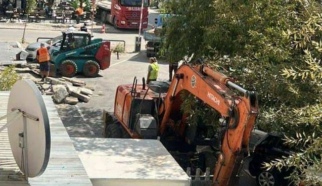 Fushe-Kosovo curăţă spaţiile publice de construcţiile ilegale