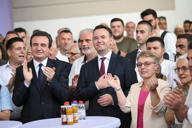 Pec “stings” Selimin albanez publică numărul de voturi primite de Hadziu şi Grovala