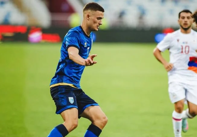 Baton Zaberja esfria do Kosovo para jogos de setembro