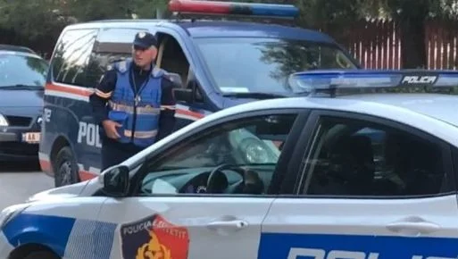 Mama şi fiul au fost grav răniţi, doi fraţi au fost arestaţi