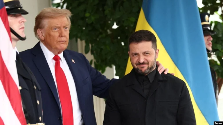 Ο Ζελένσκι φτάνει στον Λευκό Οίκο.