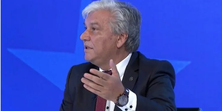 Ο Kadri Kryeziu προσβάλλει βαθιά τον Γερμανό πρέσβη Jorn Rohde, καλεί <x0matuf”