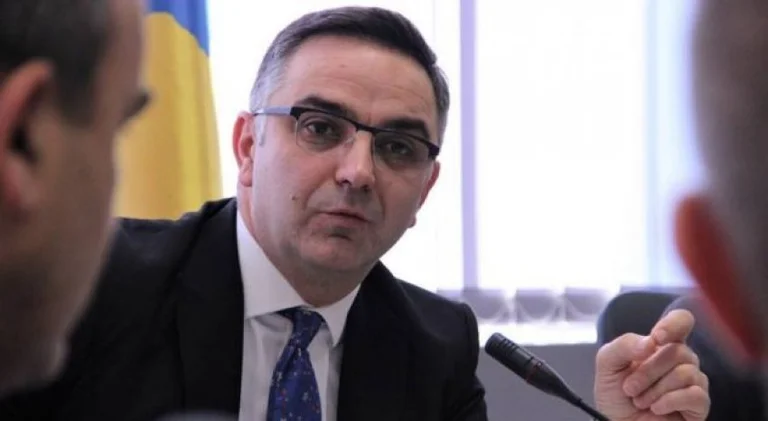 Zëvendësi i Hotit kërkon konsensus për votimin e Projektligjit për Rimëkëmbje Ekonomike