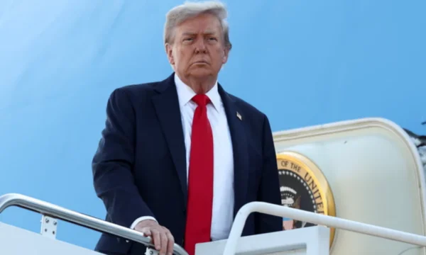 Trump: Jeg ønsker en våbenhvile så hurtigt som muligt i Ukraine, vil jeg være glad, hvis det sker i dag.