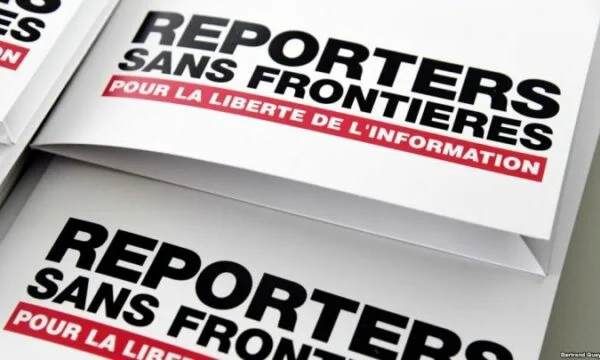 Rusia anunţă reporteri fără frontiere “organizaţie nedorită”