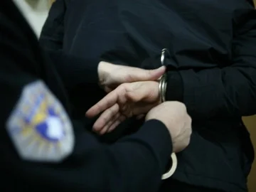 Arrestohet në Prizren një i dënuar me mbi dy vjet burg për mashtrim