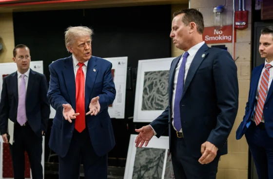 Grøn efter tilbagevenden fra Balkan venter Trump på Kennedy Center