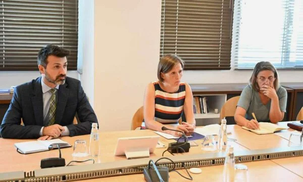 Bureau de l'UE cherche à transférer d'urgence le budget RTK et une nouvelle loi sur son financement