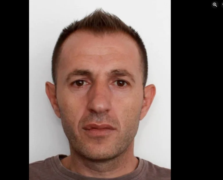 La police appelle à la coopération pour l'arrestation de <x0hasher” Driton Sokoli de Vushtrria