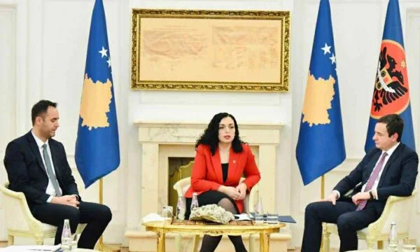 Scandale : Le Président Radomir a invité Ljubljana à célébrer le 17e anniversaire de l'indépendance, sachant que c'était une menace pour la sécurité nationale.