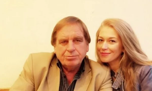 Monica réagit après les nouvelles de la mort d'Aziz Salih: Que Dieu vous couvre de honte