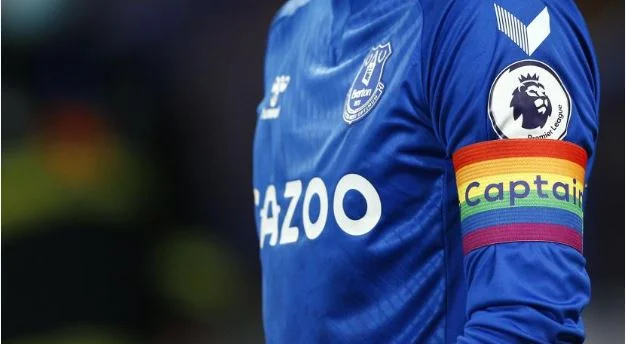 Die Premier League-Kapitäne halten ihr Armband nicht mehr mit Regenbogenfarben in der Saison 2025-26.