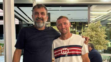 Offizieller: Bernard Berisha Transfers nach Dinamo City