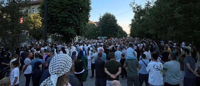 Pristina: Marching to Release Palestine