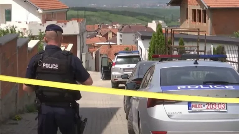 Ein Mann ist ohne Leben im Dorf Batusha in Gracanica gefunden