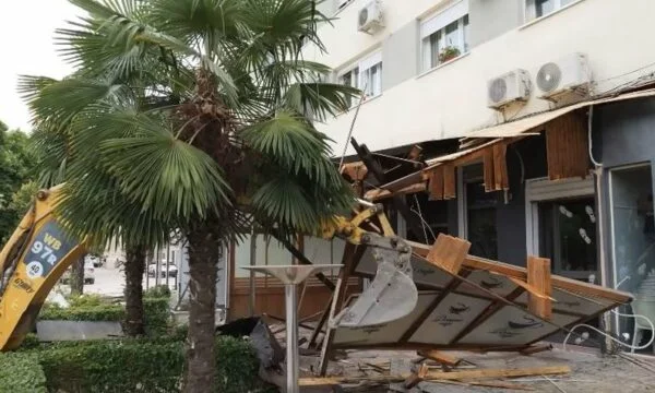 Rama publishes images of unlicensed construction in Shkodra