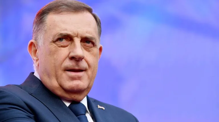 Russie: la décision de la Cour sur Dodik met en danger l'existence bosniaque