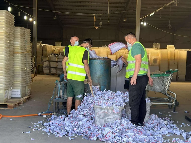 Disparo de material electoral del 9 de febrero de 2025