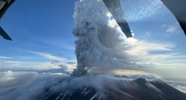 Russian volcano explodes for the first time in more than 500 years